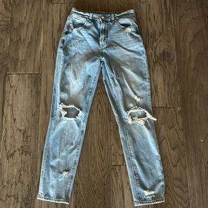 American Eagle Medium Wash Mom Jeans